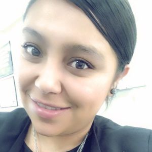 Meet your Posher, Yohana